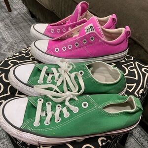 Lot of 2 Converse Low Top Canvas Sneakers in Bright Pink & Kelly Green Sz 7 &7.5
